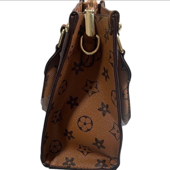 Designer Brown Floral Pattern Crossbody and Handbag - Picture 10 of 14